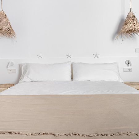 S'Enclova Petit Hotel 休达德亚 外观 照片