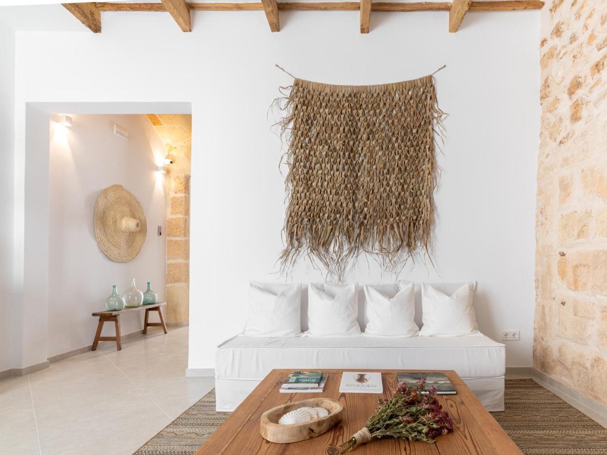 S'Enclova Petit Hotel 休达德亚 外观 照片