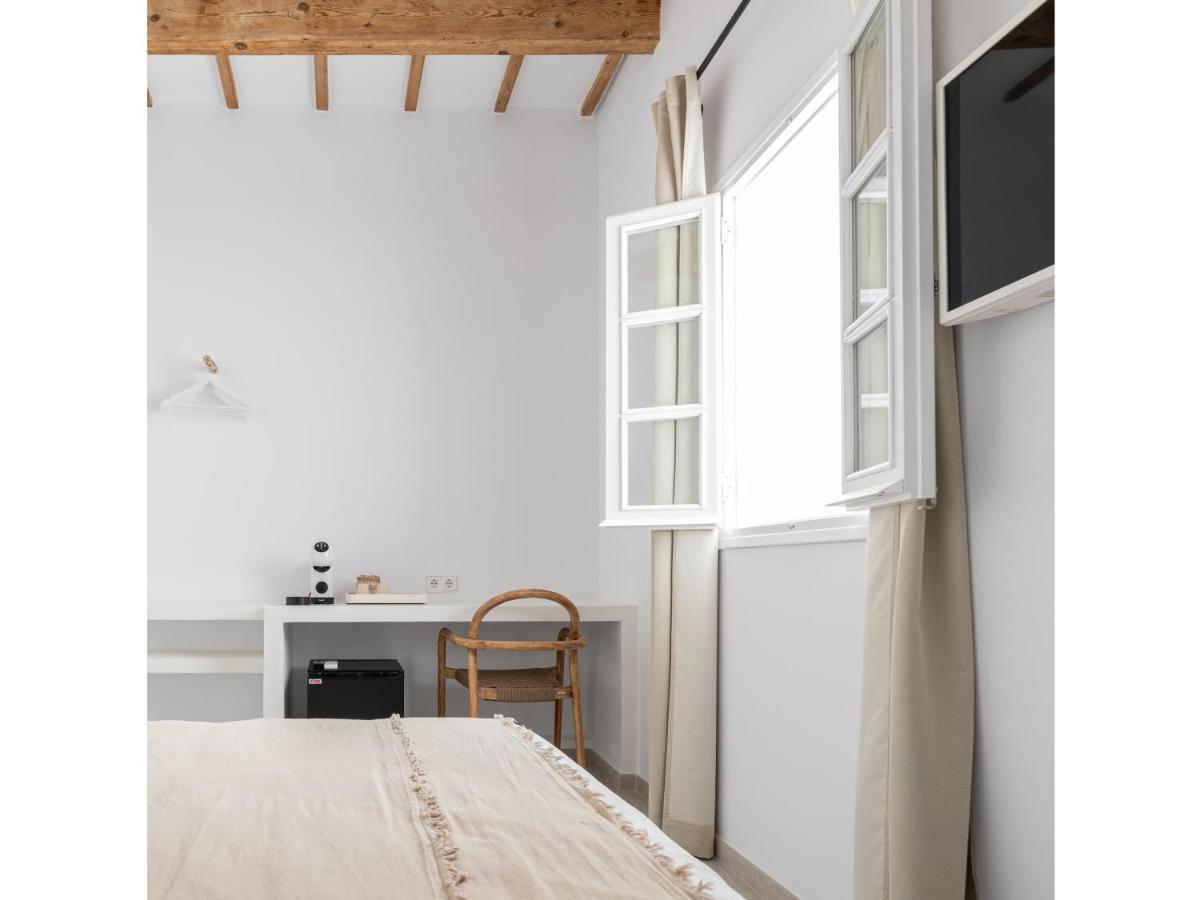 S'Enclova Petit Hotel 休达德亚 外观 照片